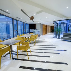 Coffee Shop