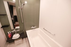 Room & Suite