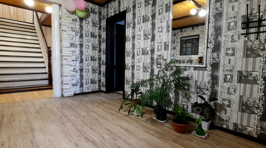 Прихожая. 
Оформление регистраций