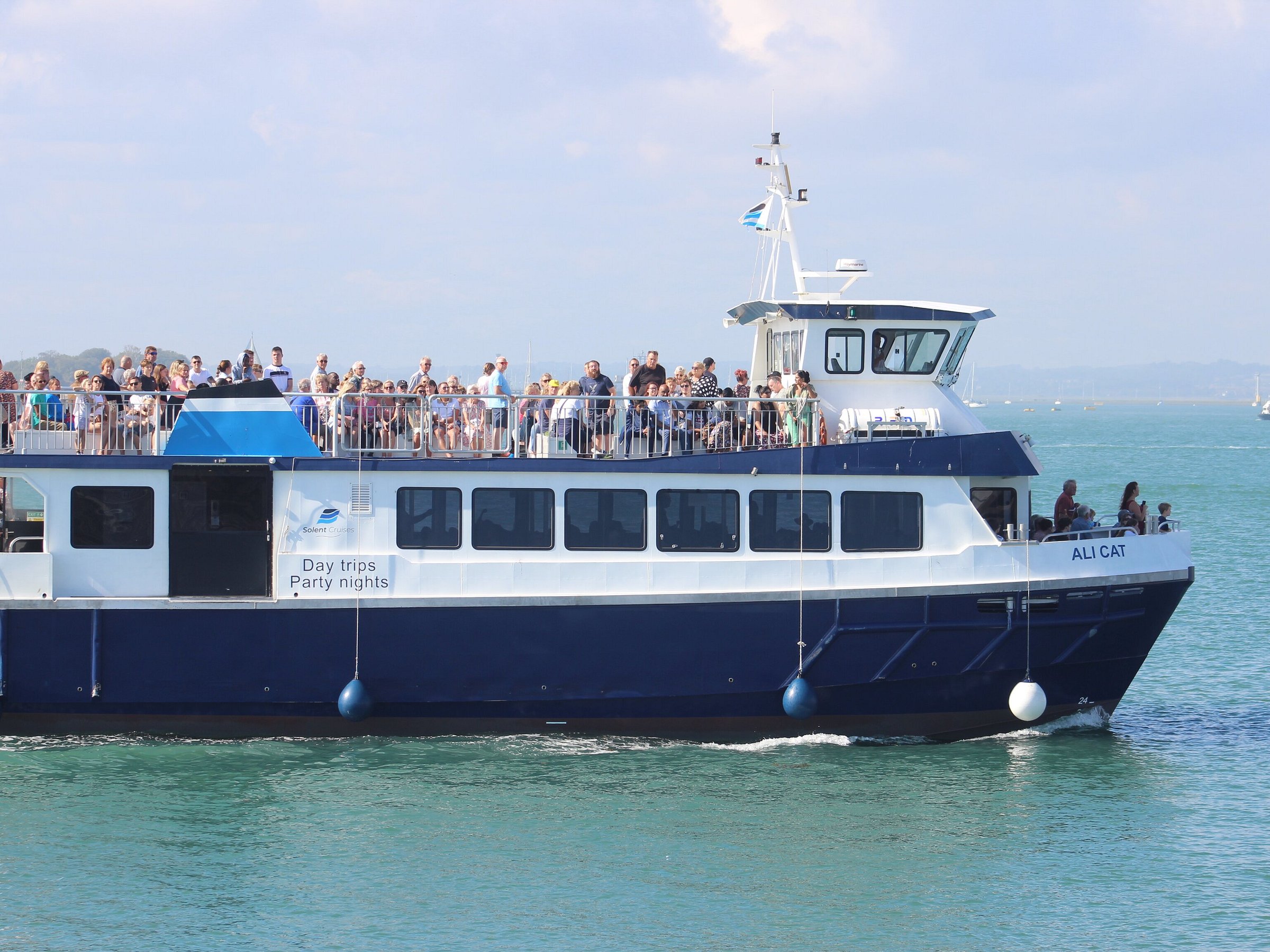 boat tours of portsmouth harbour