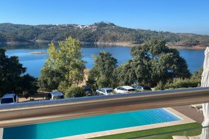 Piscina e praia