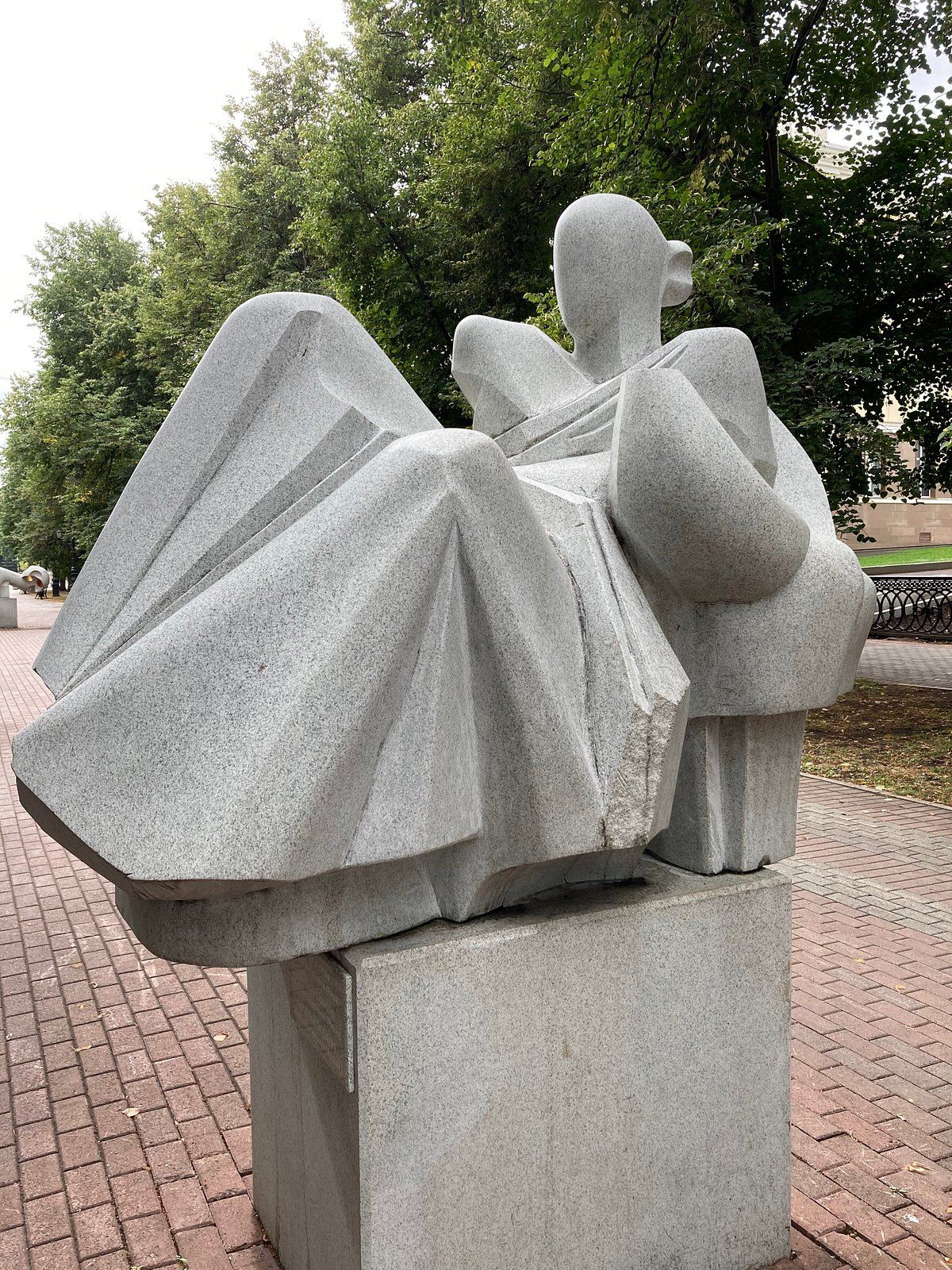 Аллея современной городской скульптуры 