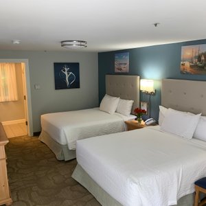 Double Queen Room