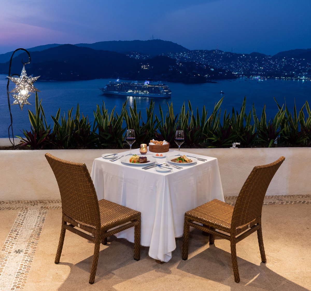 LA SIRENA GORDA, Zihuatanejo - Menu, Prices & Restaurant Reviews -  Tripadvisor