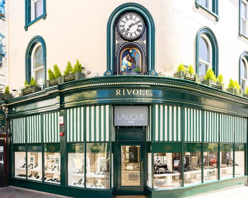 THE 10 BEST Shopping & Shops in - Tripadvisor