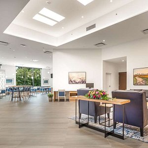 CYH Lobby Seating and Breakfast Area