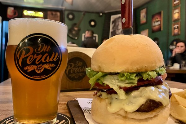 Xis Cub Burguer - Restaurante em Maria Regina