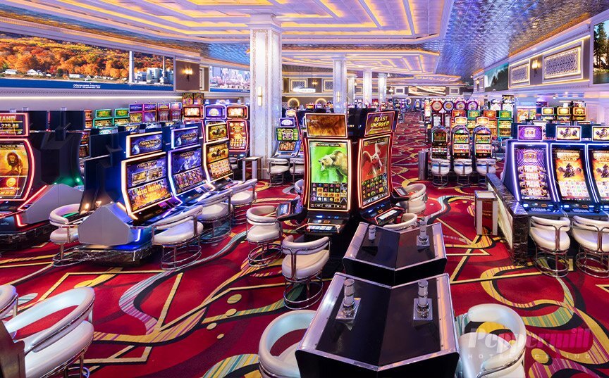 PEPPERMILL WENDOVER HOTEL CASINO - UPDATED 2024 Reviews & Photos