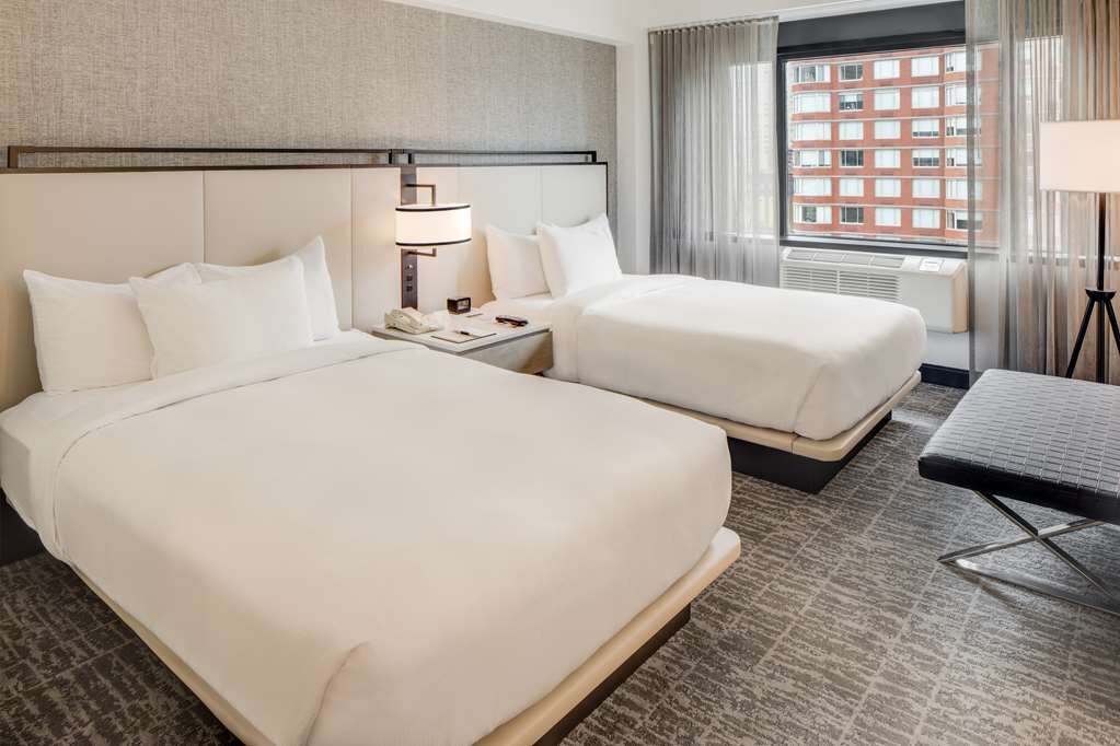Hotel photo 69 of DoubleTree by Hilton Hotel & Suites Jersey City.