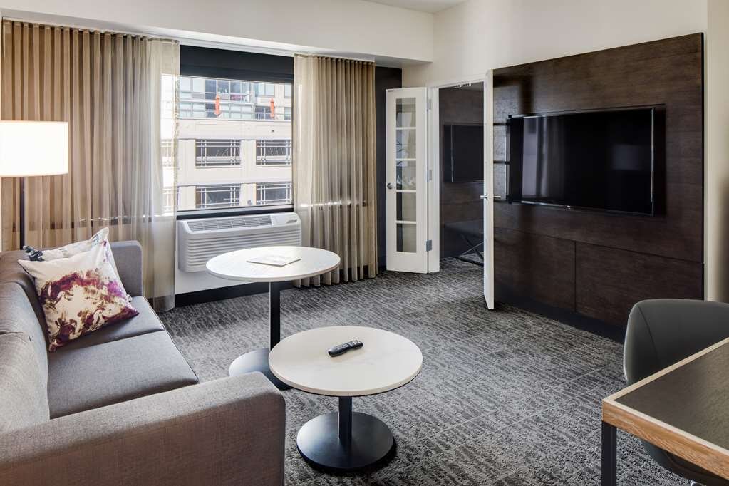 Hotel photo 62 of DoubleTree by Hilton Hotel & Suites Jersey City.