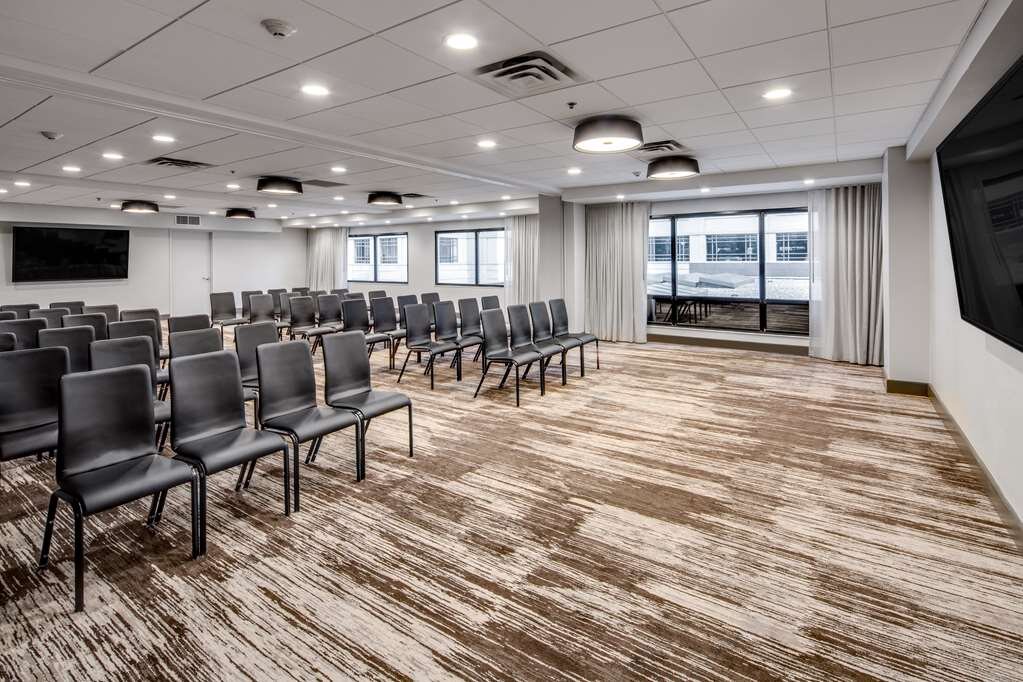 Hotel photo 67 of DoubleTree by Hilton Hotel & Suites Jersey City.