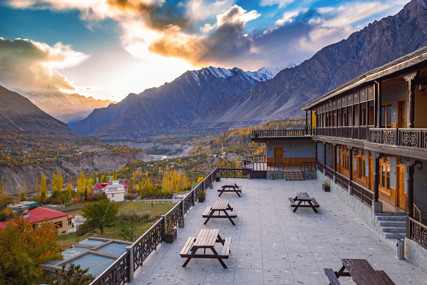 ROOMY DAASTAAN HOTEL, KARIMABAD HUNZA - Updated 2023 Prices