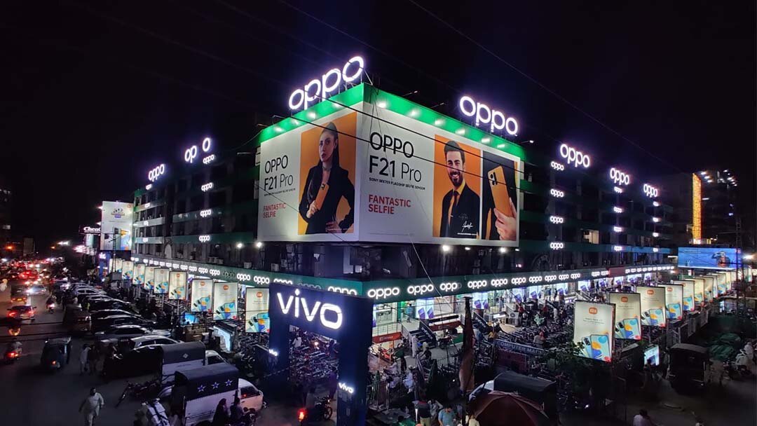 Hafeez Center is The Best Electronics Market in Pakistan 