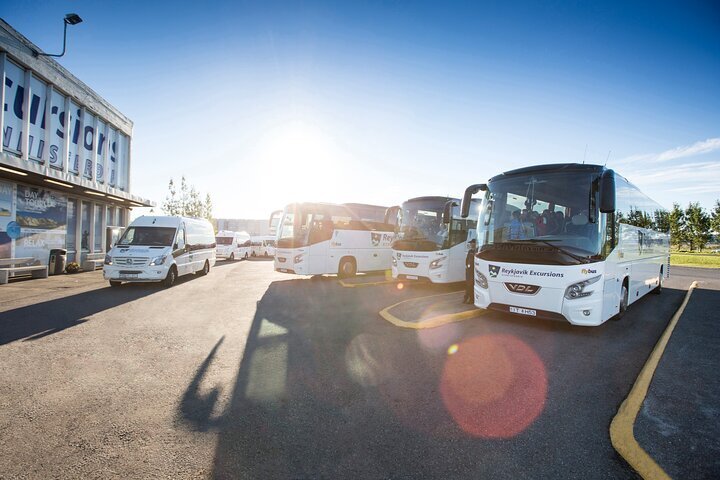 2023 Iceland: Airport Transfers between Keflavík Airport and Reykjavík City  Center