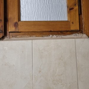 Fenêtre salle de douche