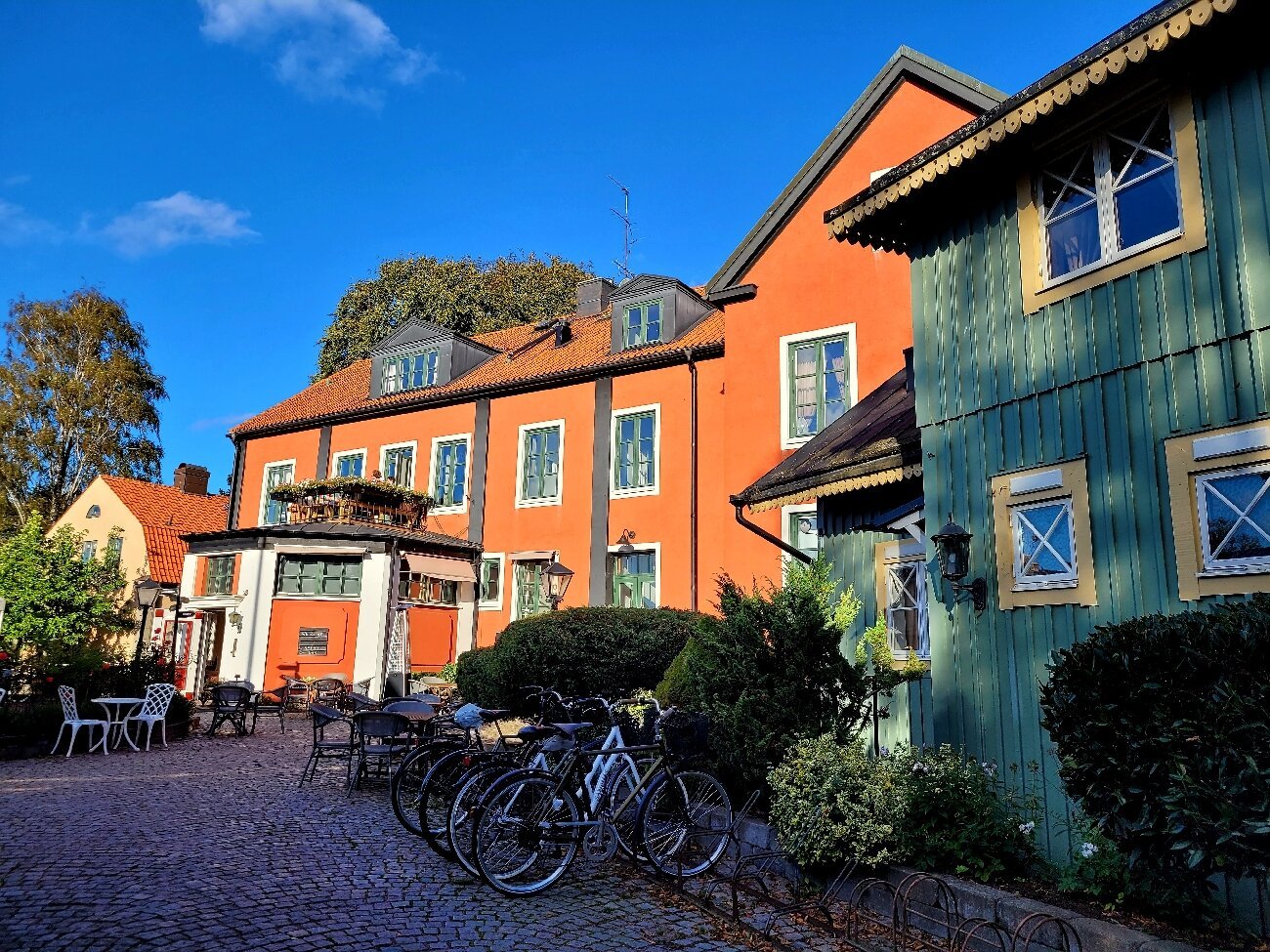 HOTEL SLOTTSHOTELLET $83 ($̶1̶1̶3̶) - Prices & Reviews - Kalmar, Sweden HOTEL SLOTTSHOTELLET $83 ($̶1̶1̶3̶) - Prices... 