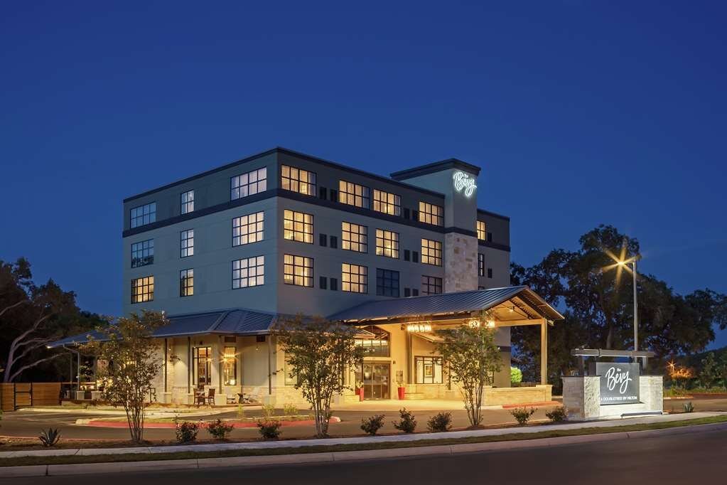 THE BEVY HOTEL BOERNE, A DOUBLETREE BY HILTON (AU224) 2022 Prices