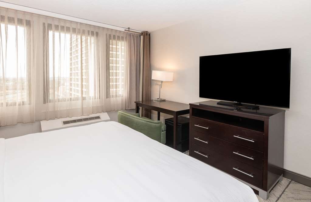 Hotel photo 59 of DoubleTree by Hilton Newark Penn Station.