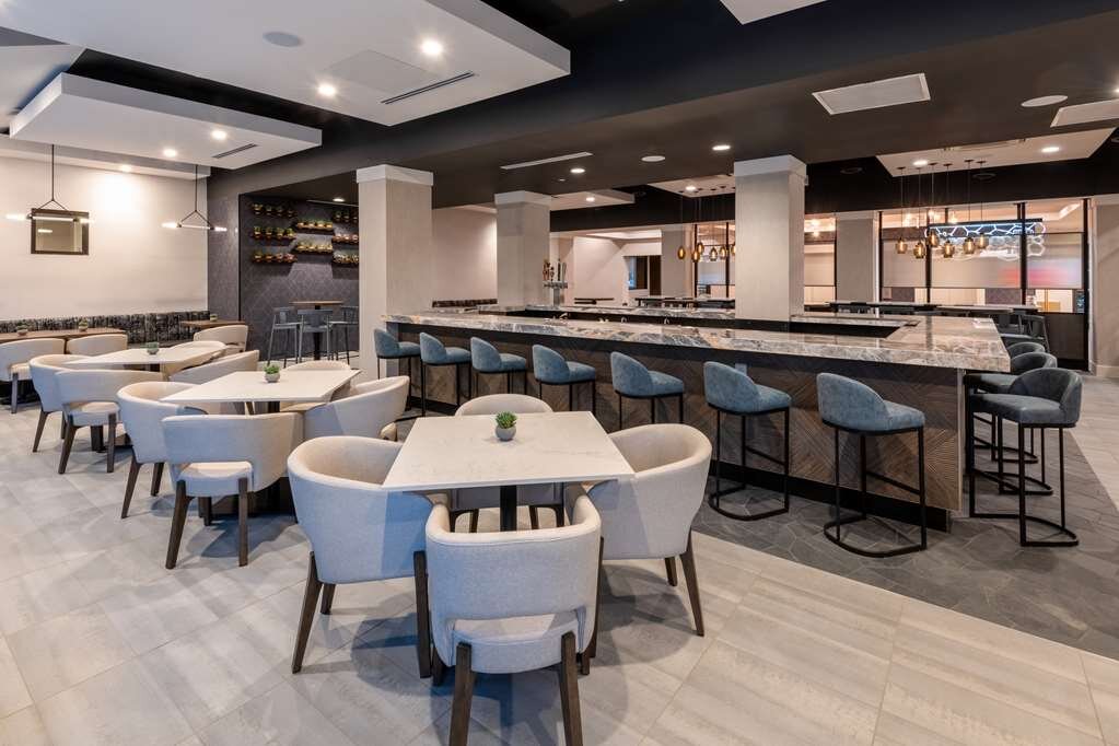 DOUBLETREE BY HILTON DENVER CHERRY CREEK 109 1 4 3 Updated 2023   Barlounge 