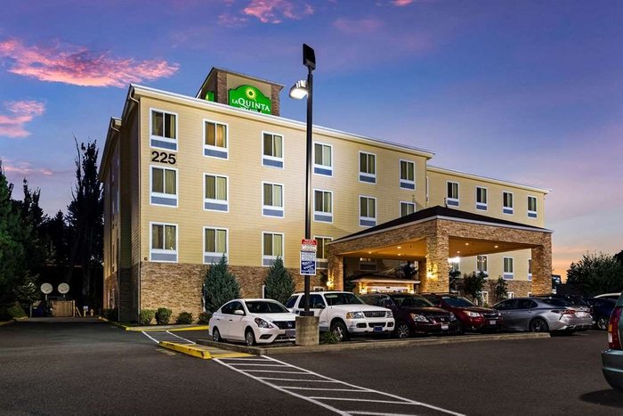 LA QUINTA INN & SUITES BY WYNDHAM AUBURN - Updated 2024 Prices & Hotel ...