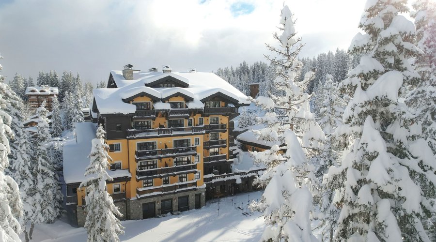 Ski-in, ski-out