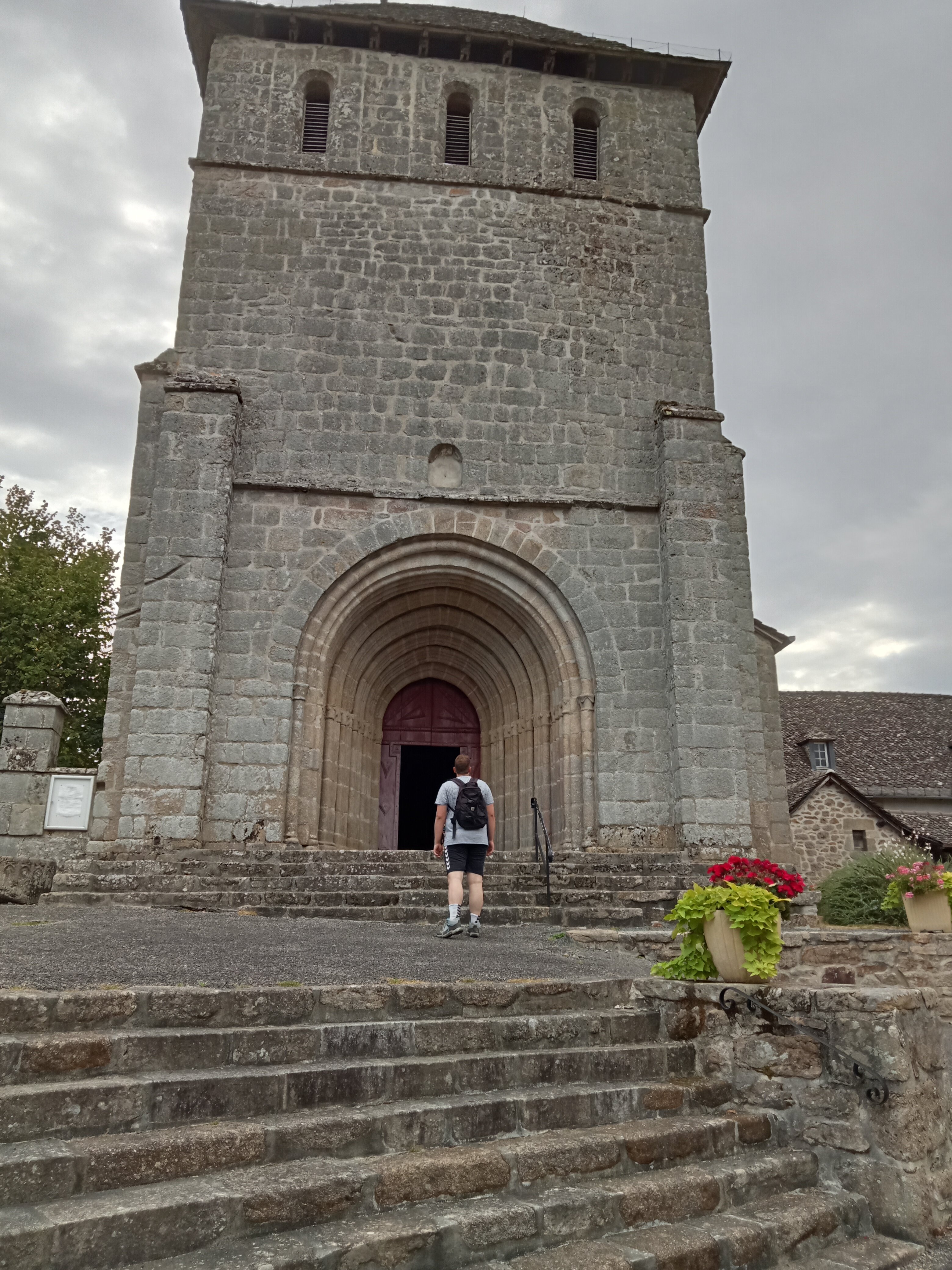 Église Saint Géraud (La Chapelle-Saint-Geraud) - ATUALIZADO 2022 O Que ...