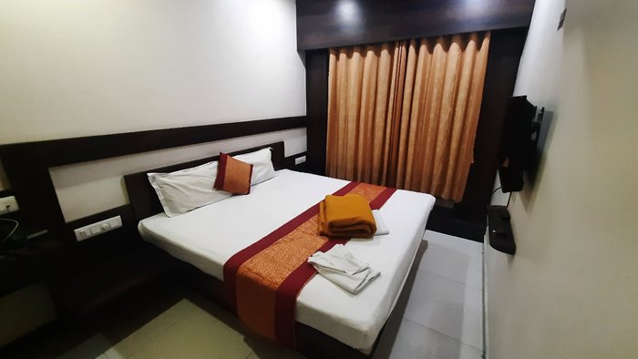 ATHARVA HOTEL - Updated 2024 Prices & Reviews (Gulbarga, India)