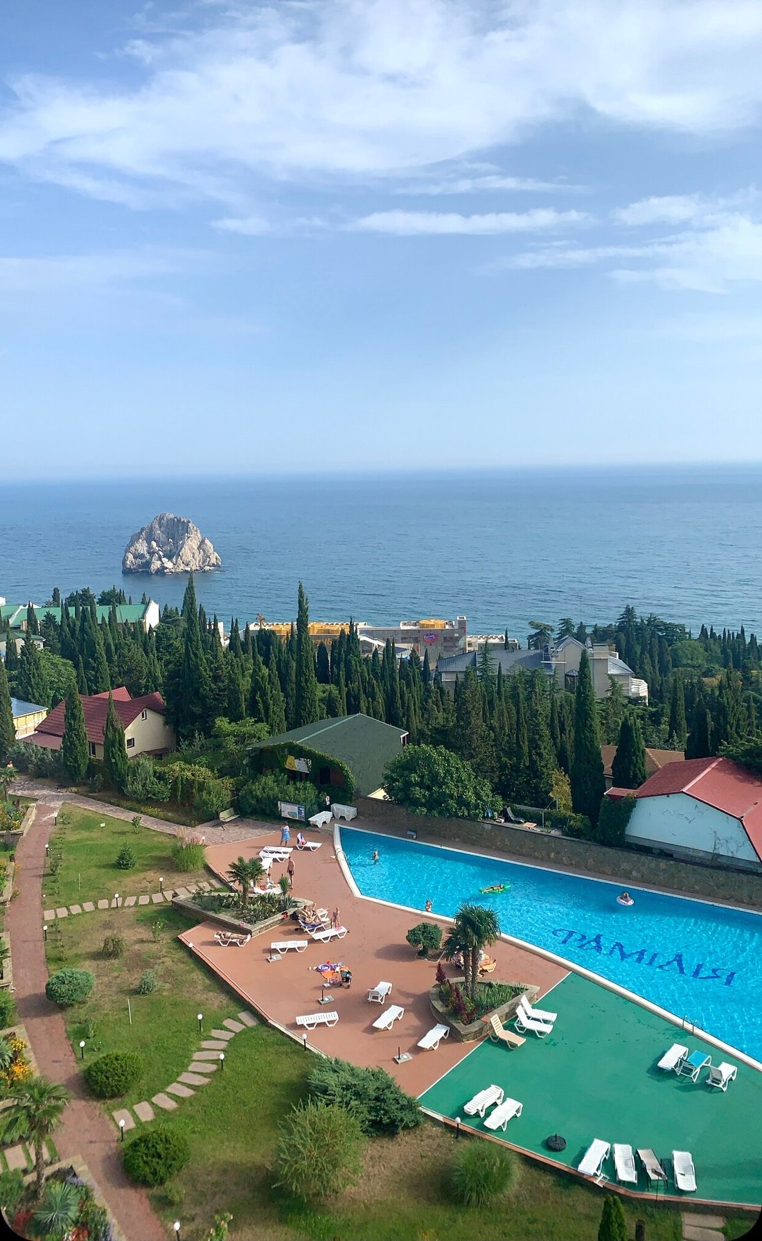 FAMILIYA DELUXE (Гурзуф) - отзывы и фото - Tripadvisor