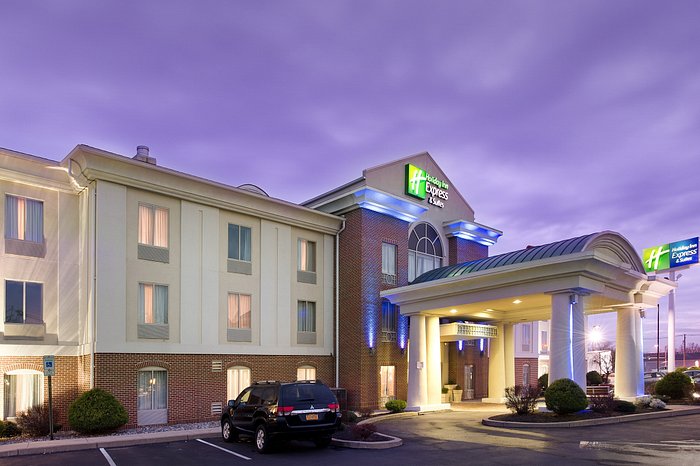 HOLIDAY INN EXPRESS & SUITES CHAMBERSBURG $103 ($̶1̶2̶9̶) - Updated