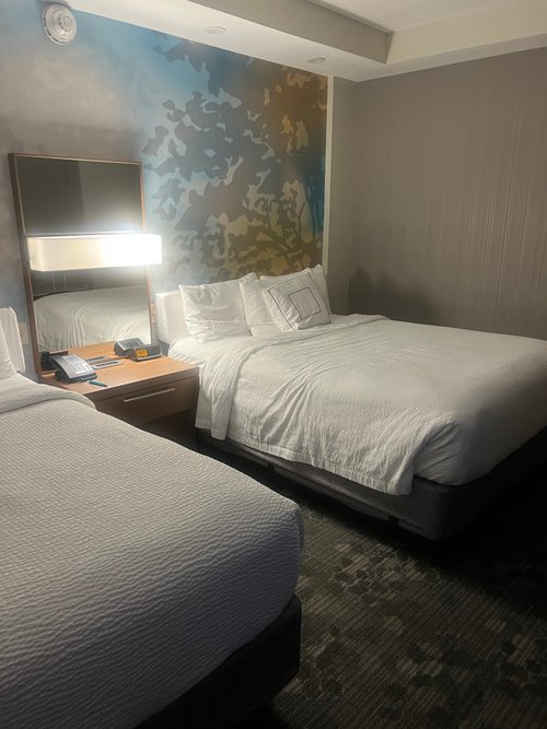 Courtyard by Marriott Winter Haven - hotel rooms