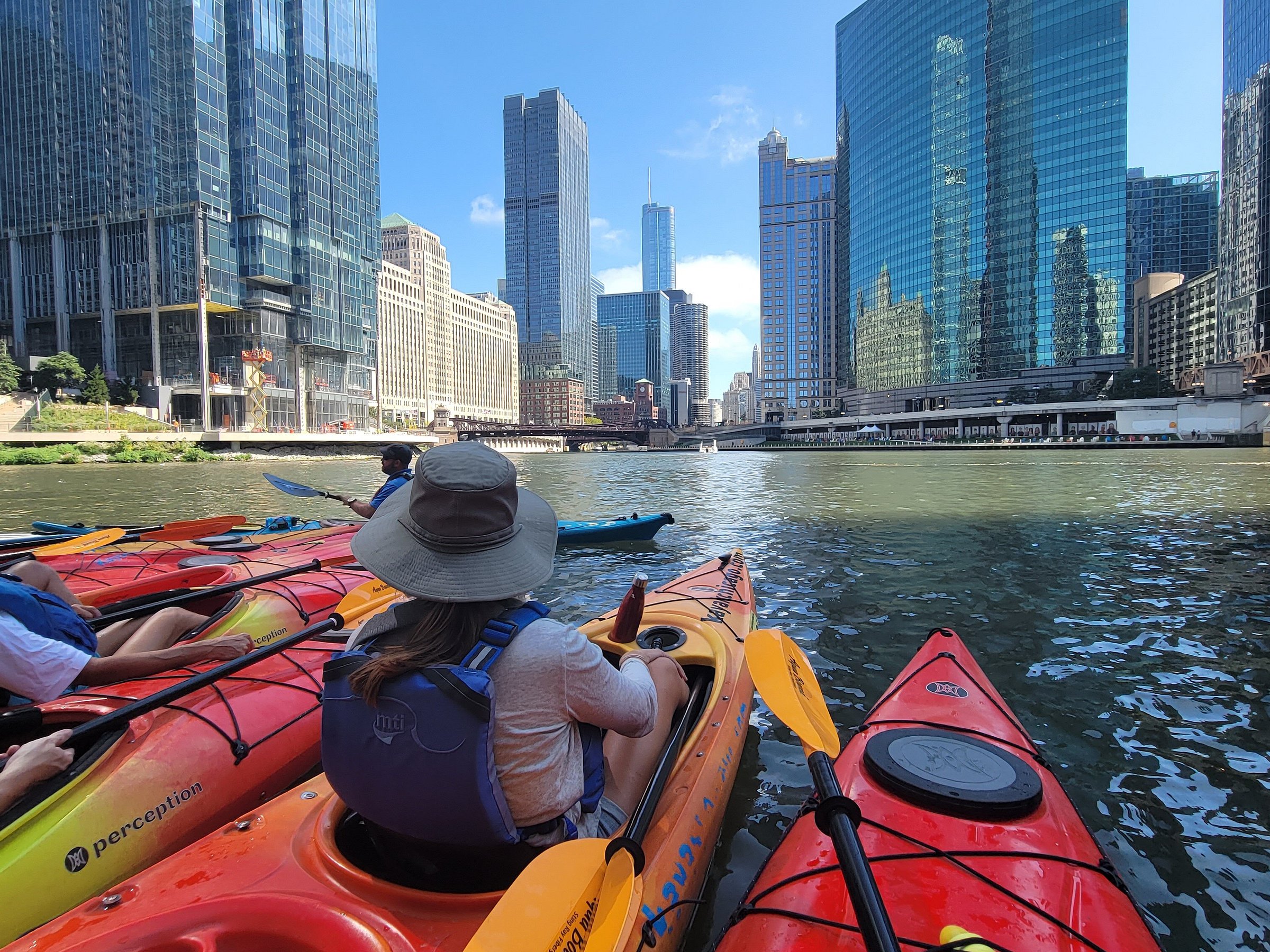 kayak tours in chicago