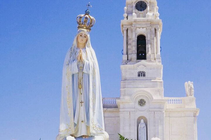 2024 Fatima Sanctuary Full-day Private Tour, Fátima, Batalha, Nazare ...