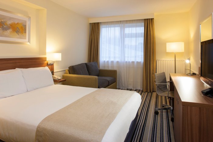 HOLIDAY INN BIRMINGHAM M6, JCT.7, AN IHG HOTEL (AU$121): 2022 Prices ...