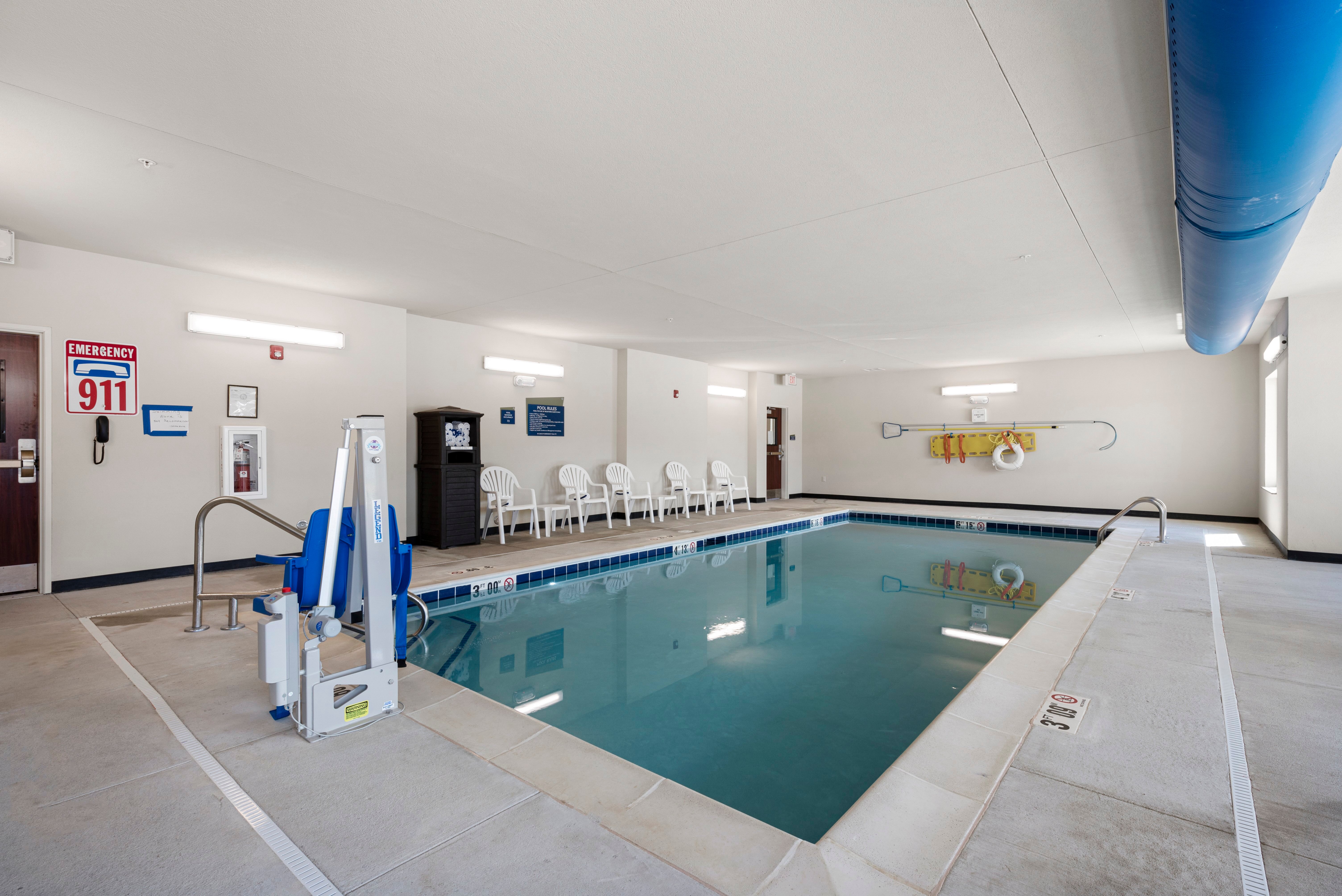 Cobblestone Hotel & Suites - Urbana Pool Pictures & Reviews - Tripadvisor