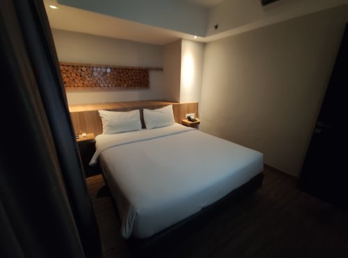 Ayola First Point Hotel Pekanbaru - UPDATED Prices, Reviews & Photos ...