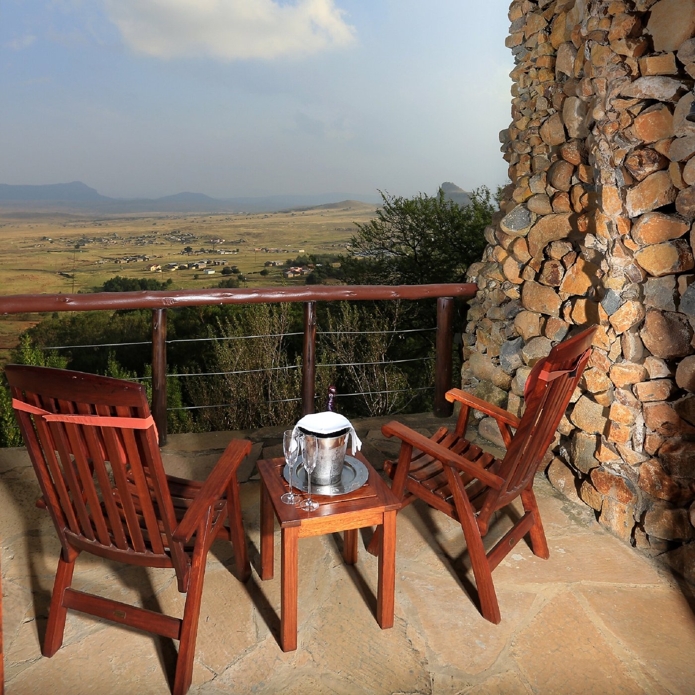 Isandlwana Lodge Rooms: Pictures & Reviews - Tripadvisor