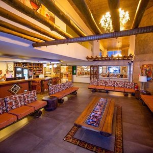 Lobby e recepção do hotel