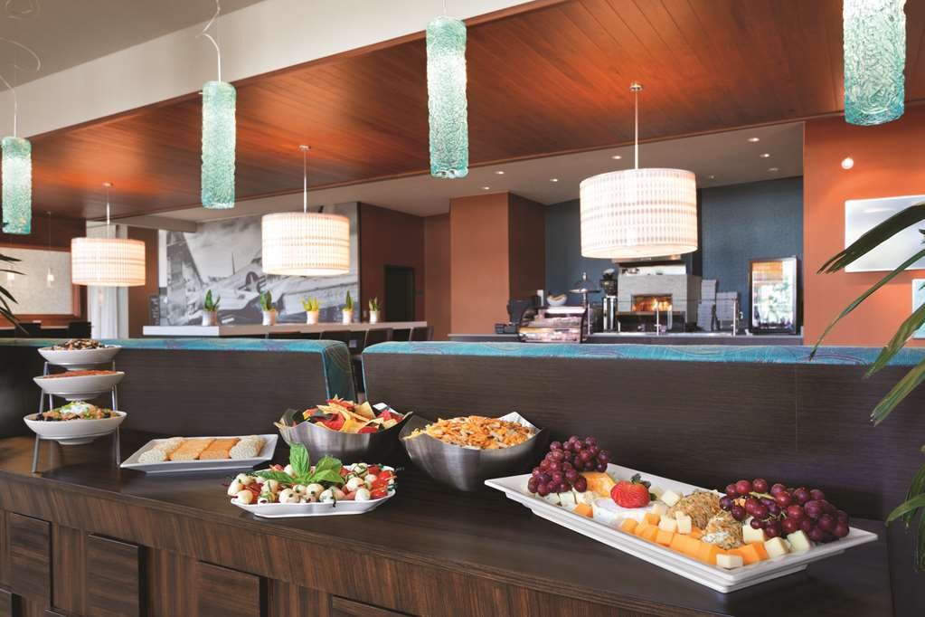 Hotel photo 51 of Embassy Suites by Hilton Knoxville West.