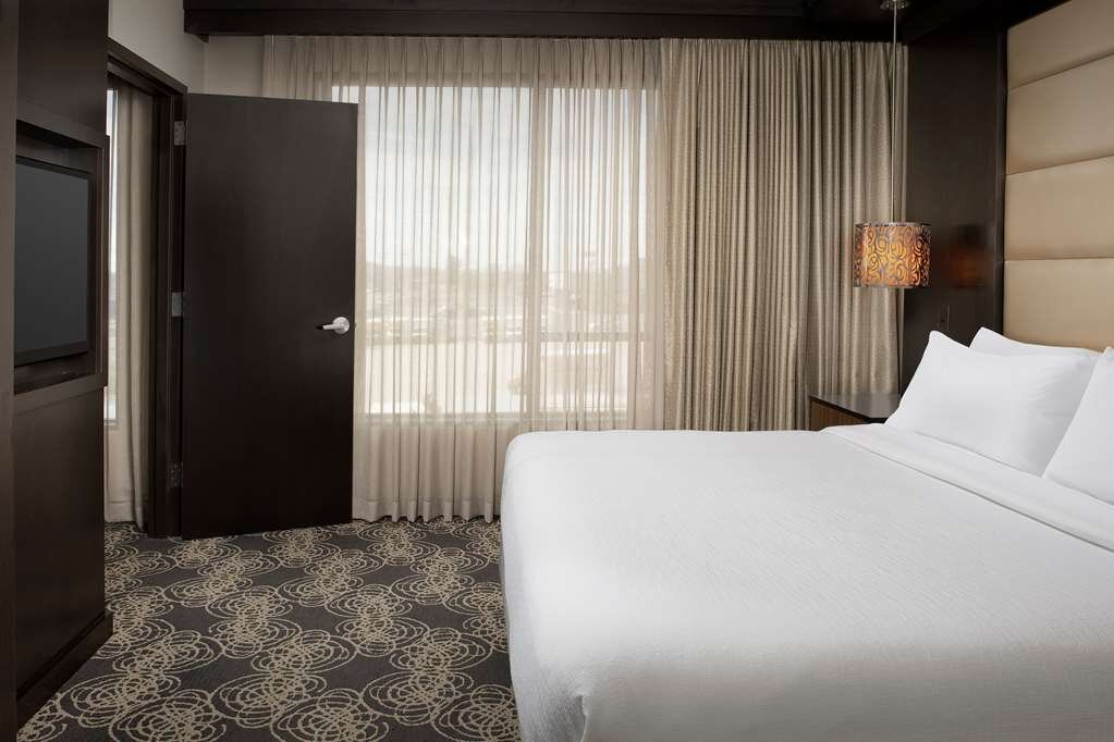 Hotel photo 64 of Embassy Suites by Hilton Knoxville West.