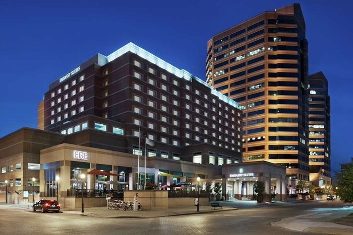 EMBASSY SUITES BY HILTON CINCINNATI RIVERCENTER $149 ($̶2̶1̶8̶ ...