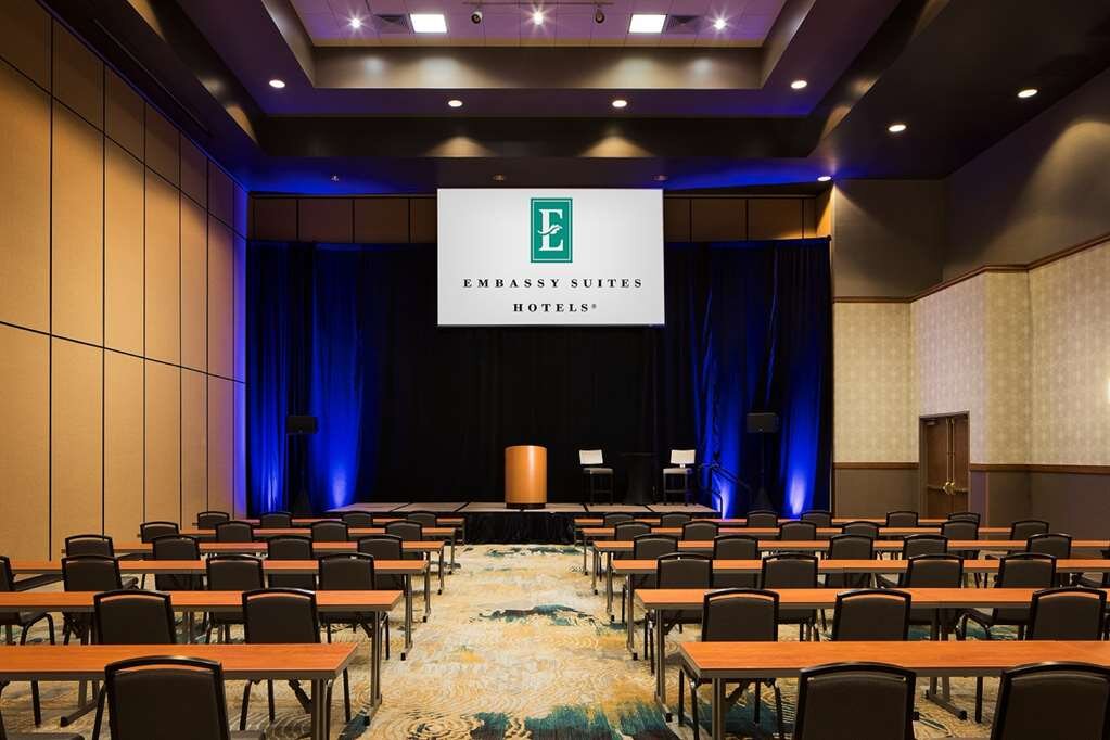 Hotel photo 35 of Embassy Suites by Hilton Dallas Frisco Hotel & Convention Center.