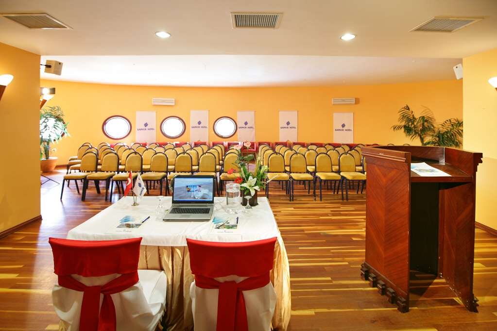Hotel photo 18 of Saphir Hotel & Villas.
