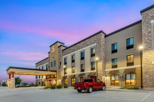 COMFORT SUITES LOVELAND $136 ($̶1̶9̶9̶) - Updated 2024 Prices & Hotel ...