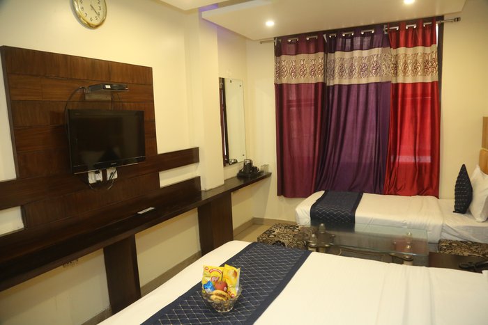 OYO 2894 HOTEL GURU VAS INN - Prices & Reviews (New Delhi, India)