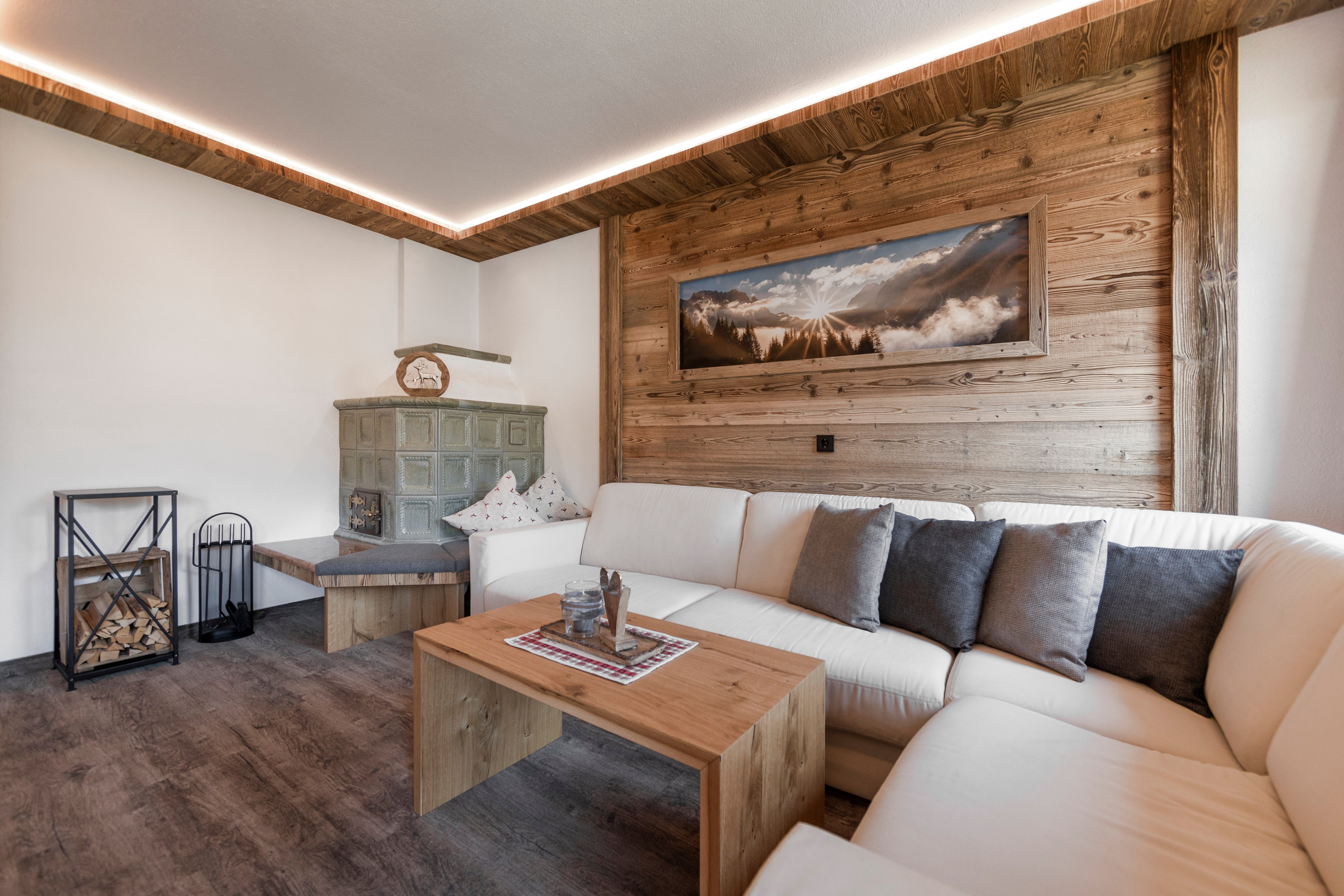 ALPENHOF - Prices & Pension Reviews (Lermoos, Austria)