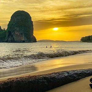 13 EPIC Things to Do in Railay Beach, Krabi, Thailand! (2023)