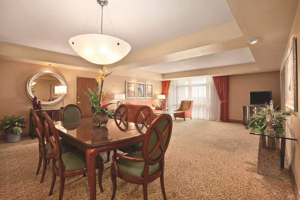 Hotel photo 93 of Embassy Suites by Hilton Hot Springs Hotel & Spa.