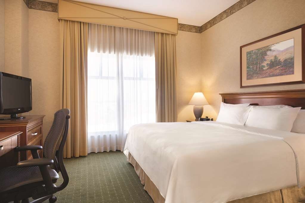 Hotel photo 100 of Embassy Suites by Hilton Lincoln.