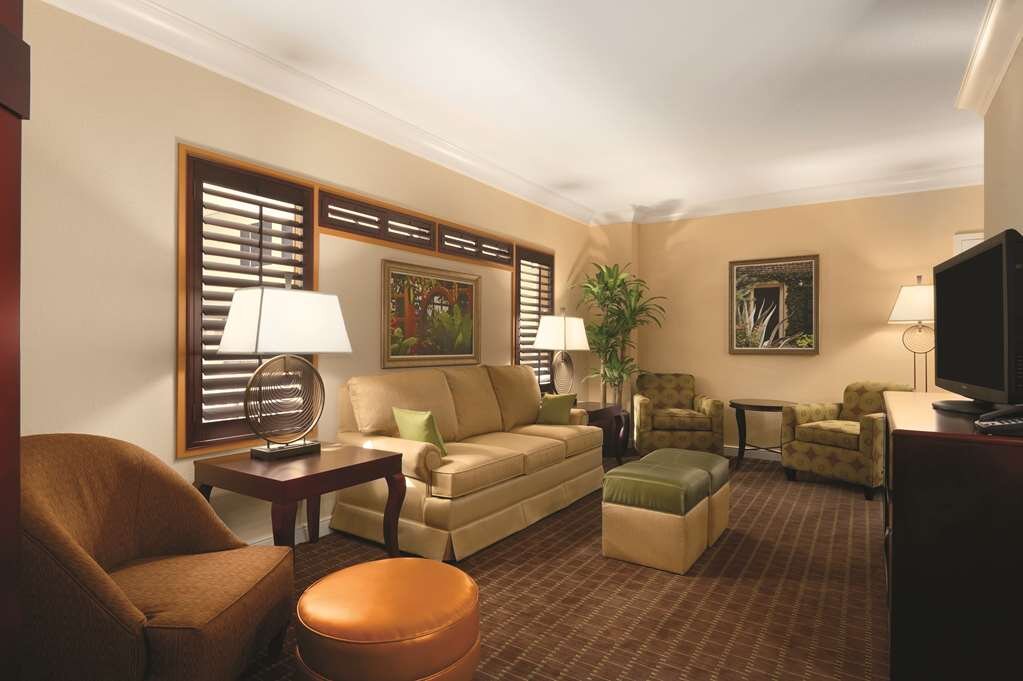 Hotel photo 88 of Embassy Suites by Hilton Orlando Lake Buena Vista South.