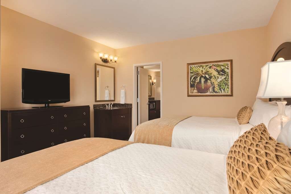 Hotel photo 96 of Embassy Suites by Hilton Orlando Lake Buena Vista South.